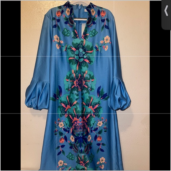 Dress - Picture 1 of 2